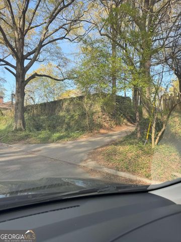 707 Dill Avenue SW, Atlanta, GA 30310