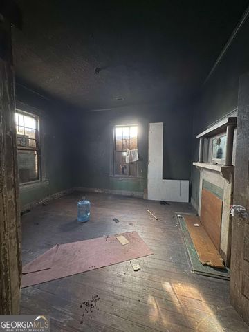 707 Dill Avenue SW, Atlanta, GA 30310