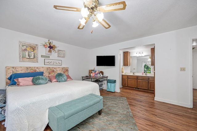 3365 Oakcreek Dr, Rocklin, CA 95677