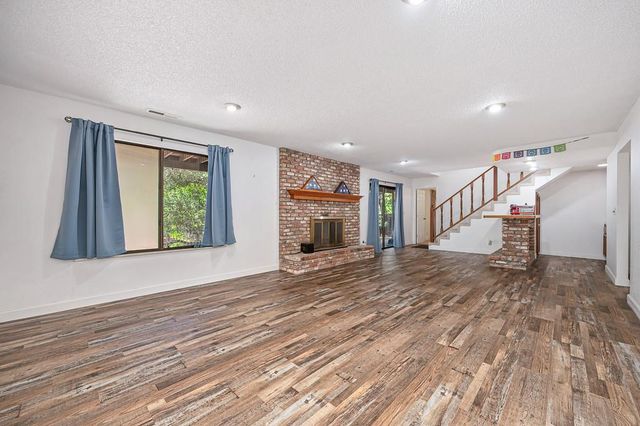 3365 Oakcreek Dr, Rocklin, CA 95677