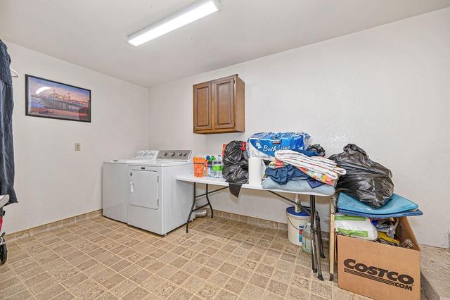 3365 Oakcreek Dr, Rocklin, CA 95677
