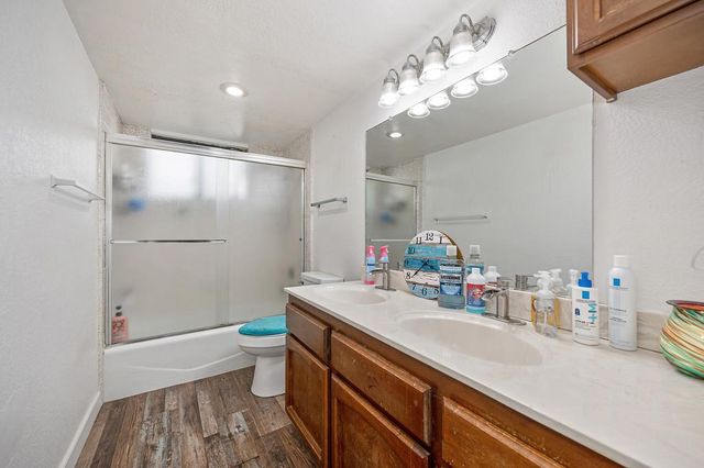 3365 Oakcreek Dr, Rocklin, CA 95677
