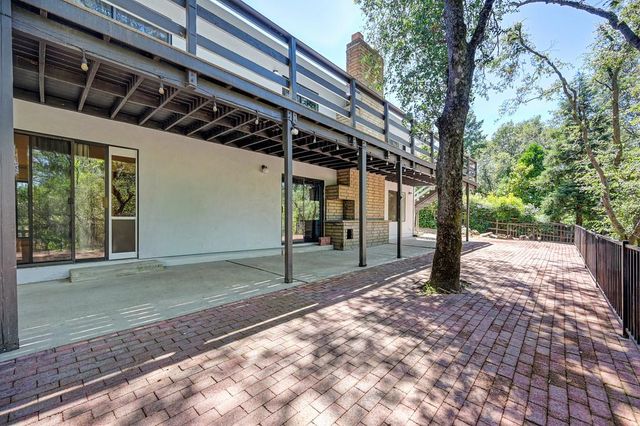 3365 Oakcreek Dr, Rocklin, CA 95677