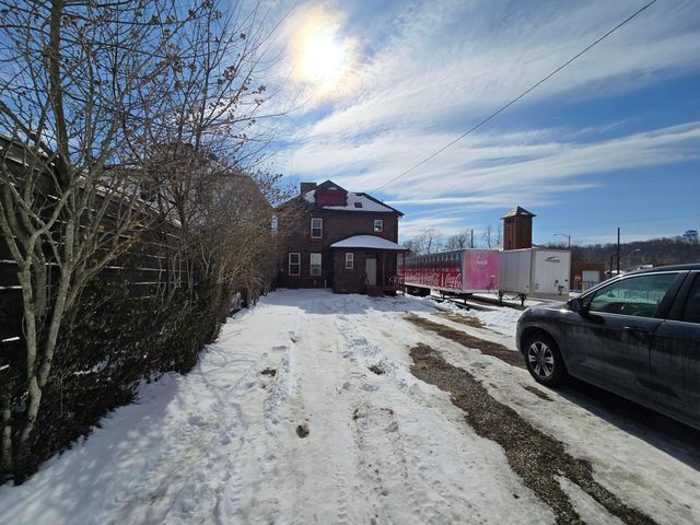 813 Marietta Street, Zanesville, OH 43701