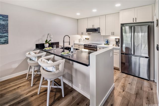 354B Kaelepulu Drive 802, Kailua, HI 96734