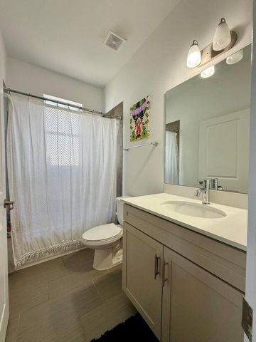 4906 NW 48th Terrace, Tamarac, FL 33319