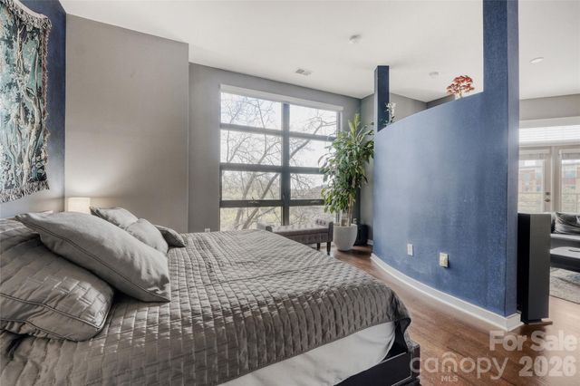 525 E 6th Street, Charlotte, NC 28202