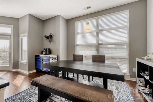 525 E 6th Street, Charlotte, NC 28202