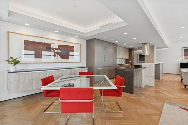 680 N Lake Shore Drive 1306, Chicago, IL 60611