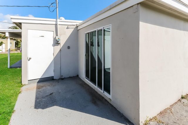 591 Seagrape Road, Lake Worth, FL 33462