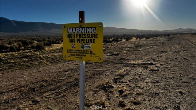 28710 State Highway 18, Apple Valley, CA 92308