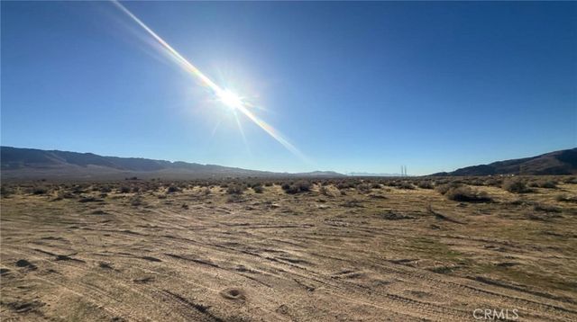 28710 State Highway 18, Apple Valley, CA 92308