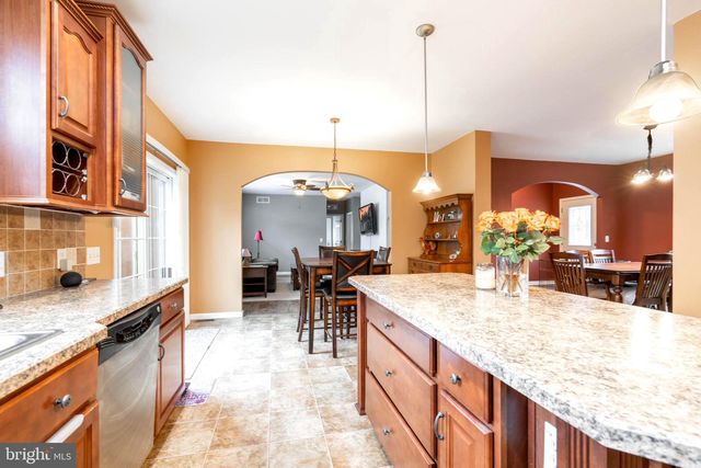 237 CEDARBRIDGE RD, Monroeville, NJ 08343