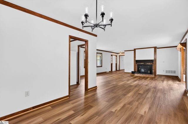 227 White Drive, Simpsonville, SC 29681