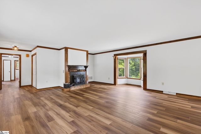 227 White Drive, Simpsonville, SC 29681