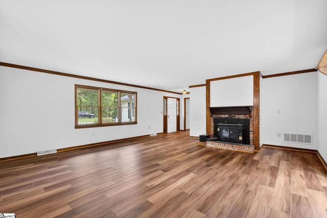 227 White Drive, Simpsonville, SC 29681