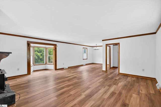 227 White Drive, Simpsonville, SC 29681
