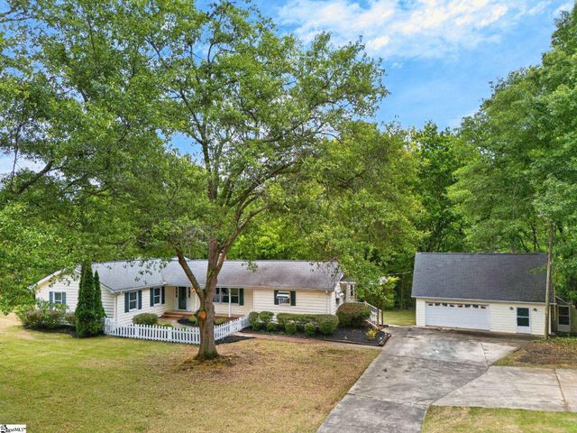 227 White Drive, Simpsonville, SC 29681
