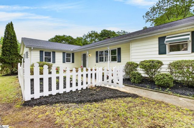 227 White Drive, Simpsonville, SC 29681