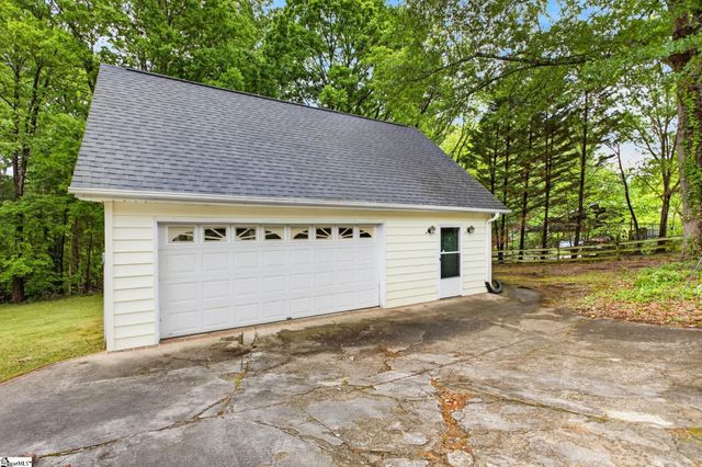227 White Drive, Simpsonville, SC 29681