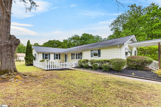 227 White Drive, Simpsonville, SC 29681