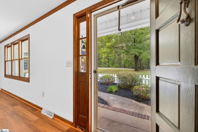 227 White Drive, Simpsonville, SC 29681