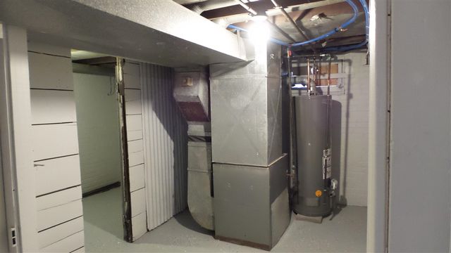 4348 Sturtevant Street, Detroit, MI 48204