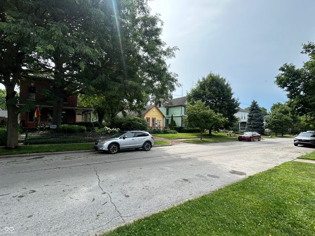242 N Arsenal Avenue, Indianapolis, IN 46201