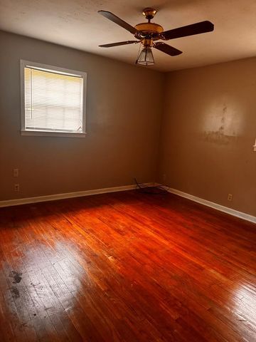 705 Dogwood, Dothan, AL 36301