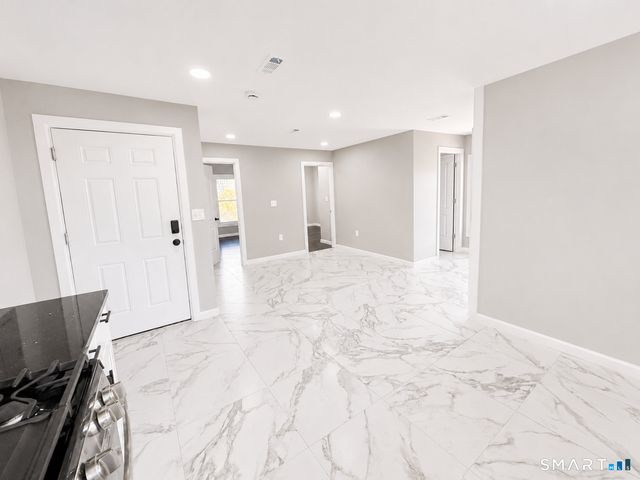 41 Howe Street 2, New Haven, CT 06511