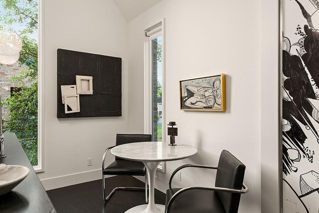 1803 Palma PLZ, Austin, TX 78703