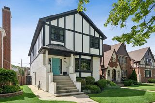 1634 N 76th Avenue, Elmwood Park, IL 60707