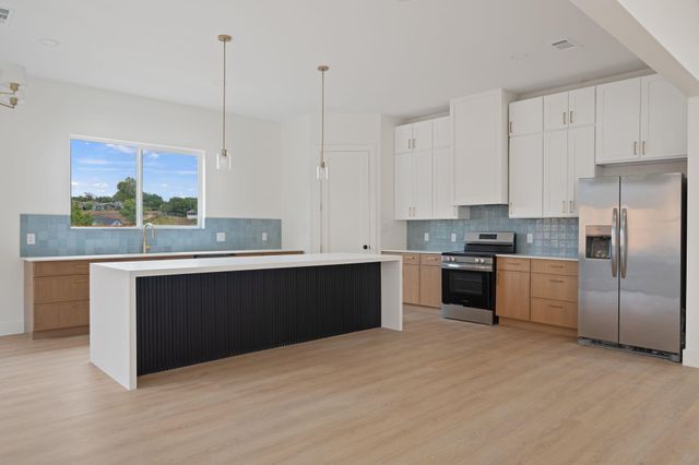 2603 Franklin CV, Lago Vista, TX 78645