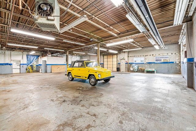 1505 W Beardsley Avenue, Elkhart, IN 46514