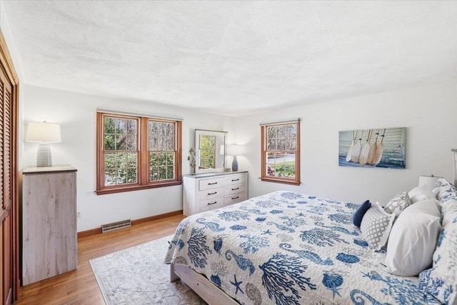 106 Pine Street, Yarmouth, MA 02675
