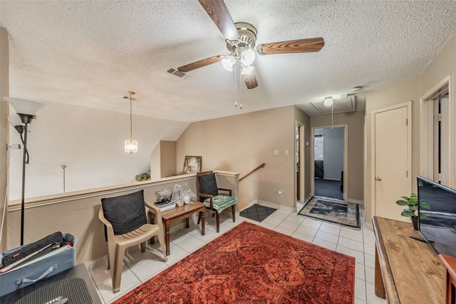 1019 Morningside Drive, Grand Prairie, TX 75052