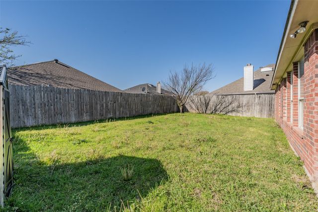 1019 Morningside Drive, Grand Prairie, TX 75052