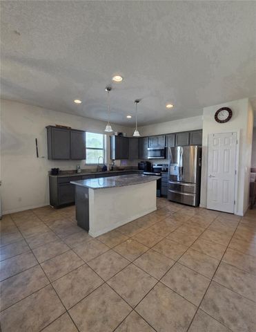 8816 ASHLAND AVENUE, Polk City, FL 33868