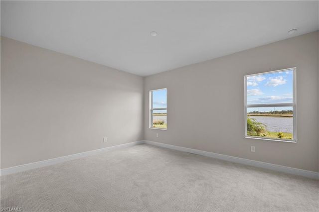 4644 Centaurus CIR, Naples, FL 34120