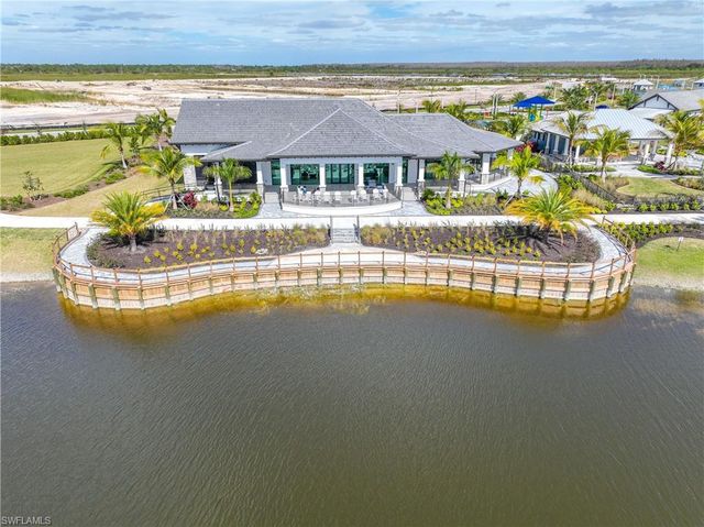 4644 Centaurus CIR, Naples, FL 34120