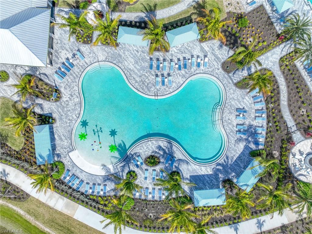 4644 Centaurus CIR, Naples, FL 34120