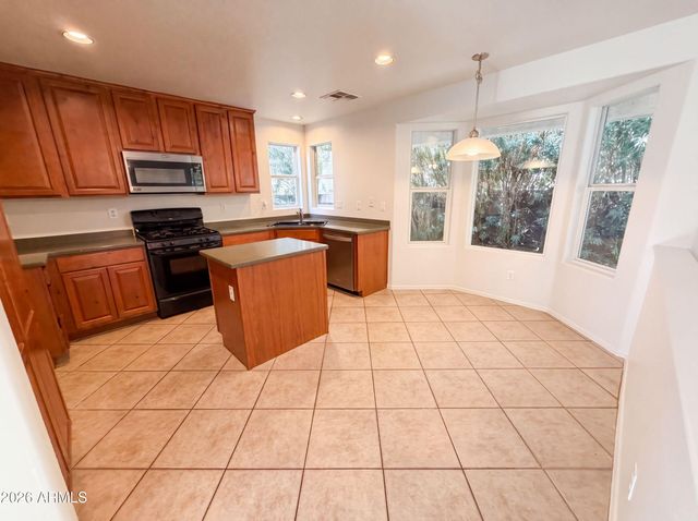 1214 E FRANCES Lane, Gilbert, AZ 85295