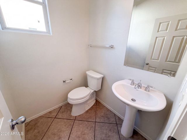 1214 E FRANCES Lane, Gilbert, AZ 85295