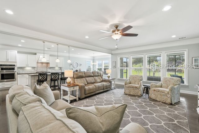 185 Fern Leaf Ln, Okatie, SC 29909