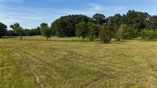 1988 Fayetteville Hwy, Belfast, TN 37019