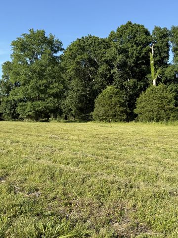 1988 Fayetteville Hwy, Belfast, TN 37019