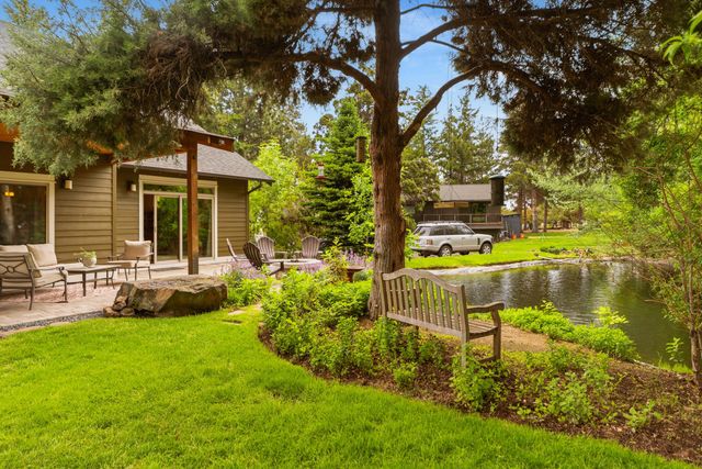 21125 Bear Creek Road, Bend, OR 97701