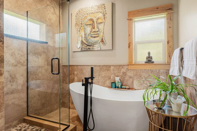 21125 Bear Creek Road, Bend, OR 97701