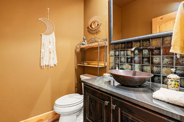 21125 Bear Creek Road, Bend, OR 97701