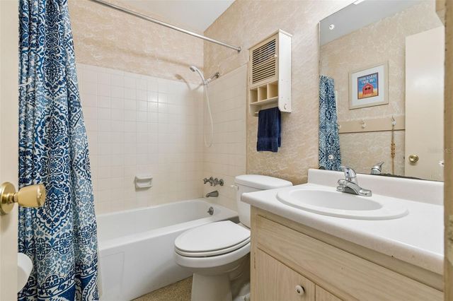 6072 ARLENE WAY, Bradenton, FL 34207